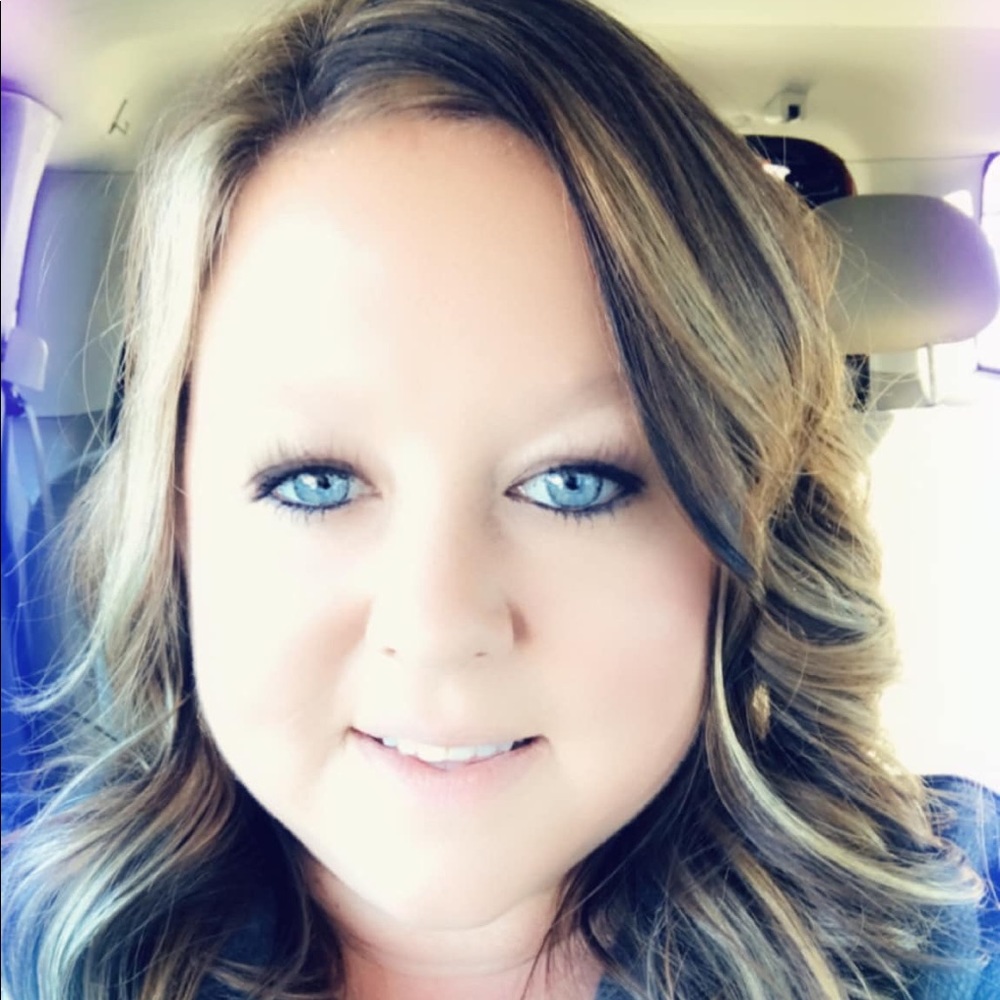 Meet your Posher, Brittney